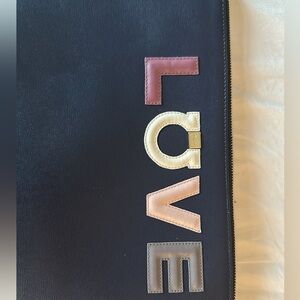 Salvatore wristlet
